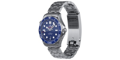 omega_seamaster_diver_300m_blue_2