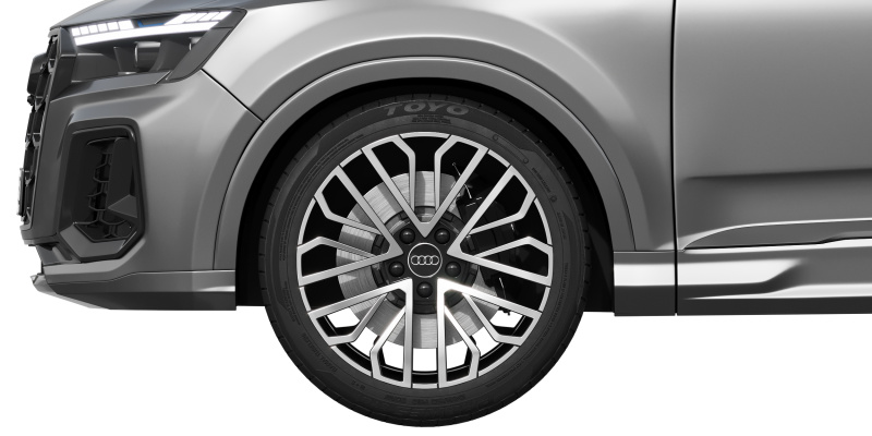 audi_sq710