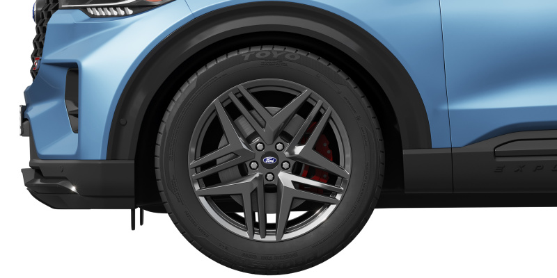 ford_explorer_st_200009