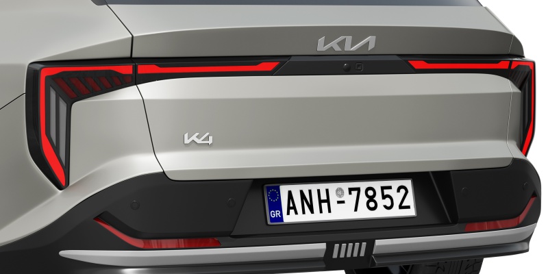 kia_k4_sportswagon_2027_4