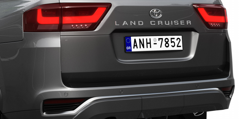 toyota_land_cruiser_3004