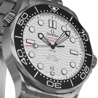 Photo Omega Seamaster Diver 300M white 4
